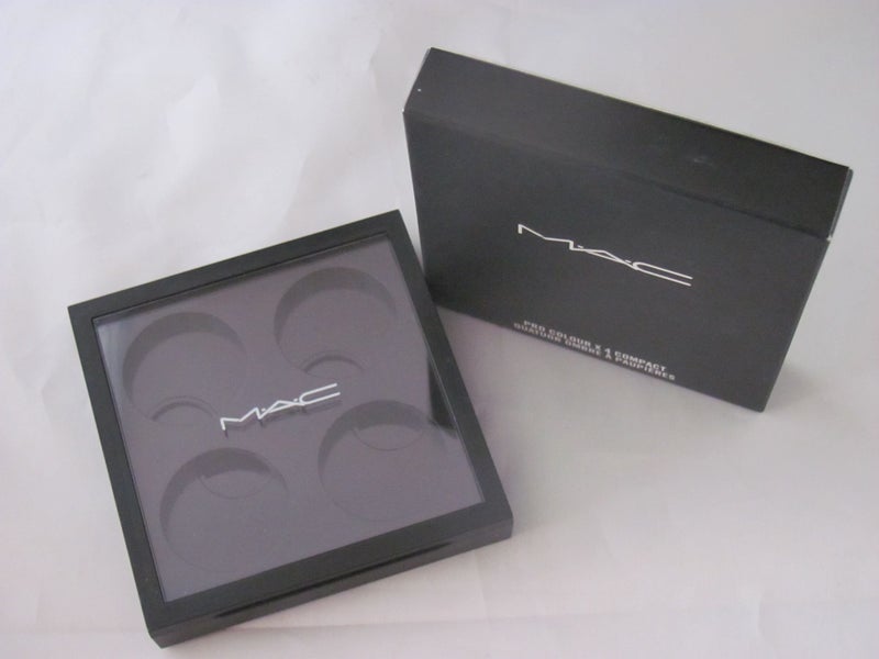 MAC MAC Pro Colour X4 Compact for Pro Pan Shadows